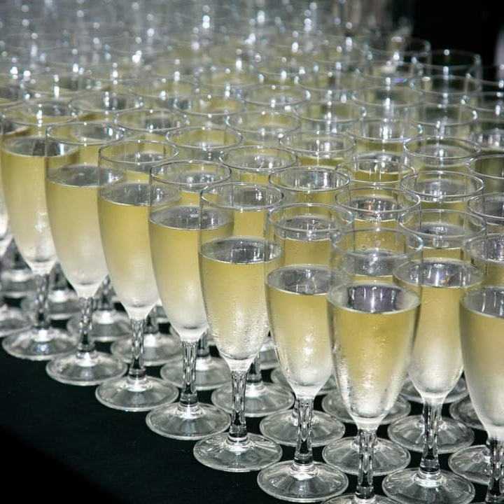 Chilling after busy few weeks taking photos all types of celebrations.. cheers