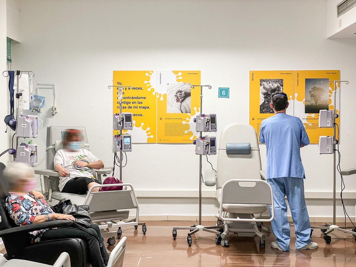 La expo #CulturaDeUrgencias ya está en el #HospitalMiguelServet de Zaragoza, con obras de jóvenes artistas europeos del concurso que lanzamos en 2020 para inyectar arte en hospitales👇🏼<a href="/GobAragon/">Gobierno de Aragón</a>