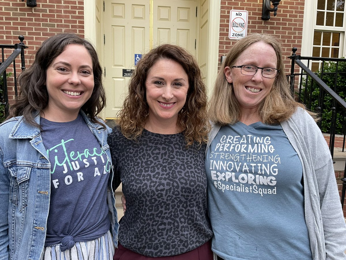 Super proud to stand up with <a href="/enye001/">Erin Nye</a> &amp; <a href="/icetchr/">Amy Rille</a> last night to advocate for and speak the truth about our amazing profession. #freadom <a href="/vblms/">Maha Elmachichi</a> #vblms