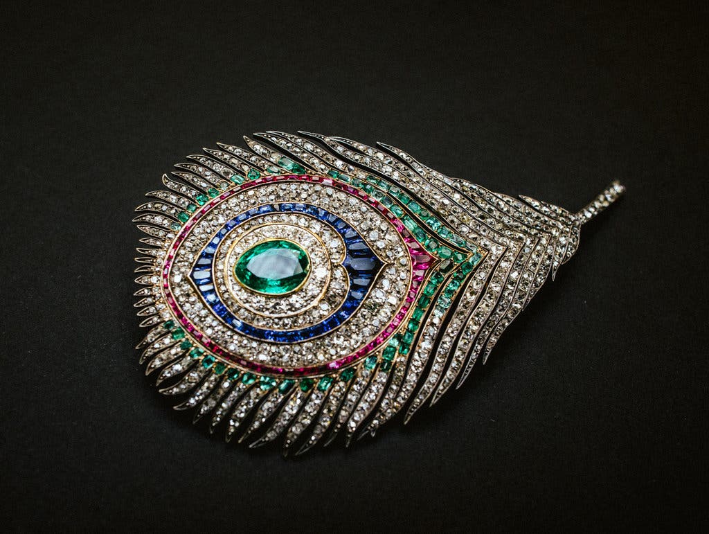 This #frockingFabulous peacock feather brooch of diamonds, sapphires, rubies and emeralds was bought in 1867 by Empress Eugénie Bonaparte. Via Dmitry Kostyukov/New York Times.
