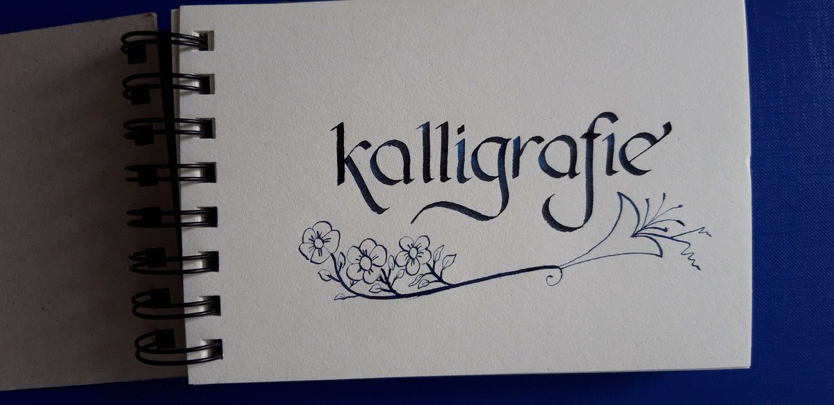 Scherpenisse's tweet photo. #kalligrafie #vingeroegeningen #handlettering #handmade #handwritten #kalligraaf https://t.co/5GH8Vp7GqZ