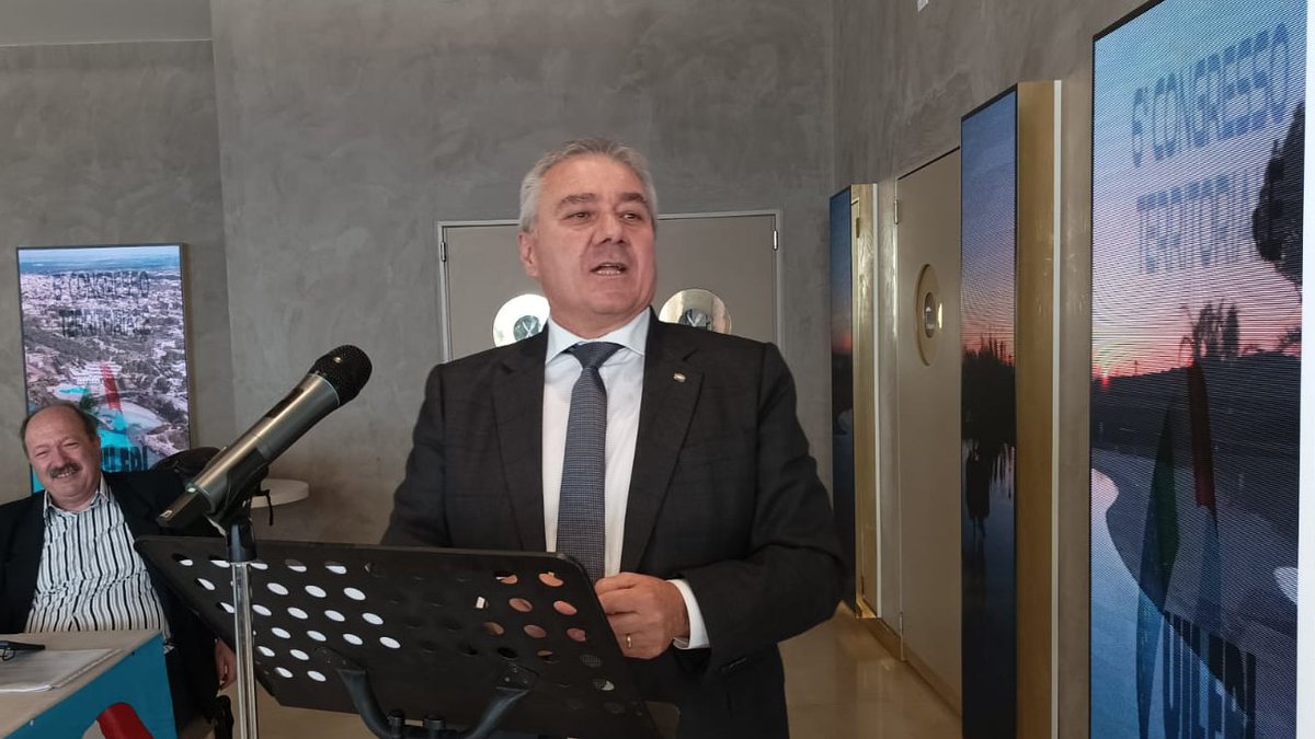 UILFPLTARANTO's tweet photo. Intervento di Franco Brunetti, Segretario Organizzativo UIL Taranto

#congressoterritoriale2022 #UILFPLTARANTO #UILFPL https://t.co/W5HdpoToJG
