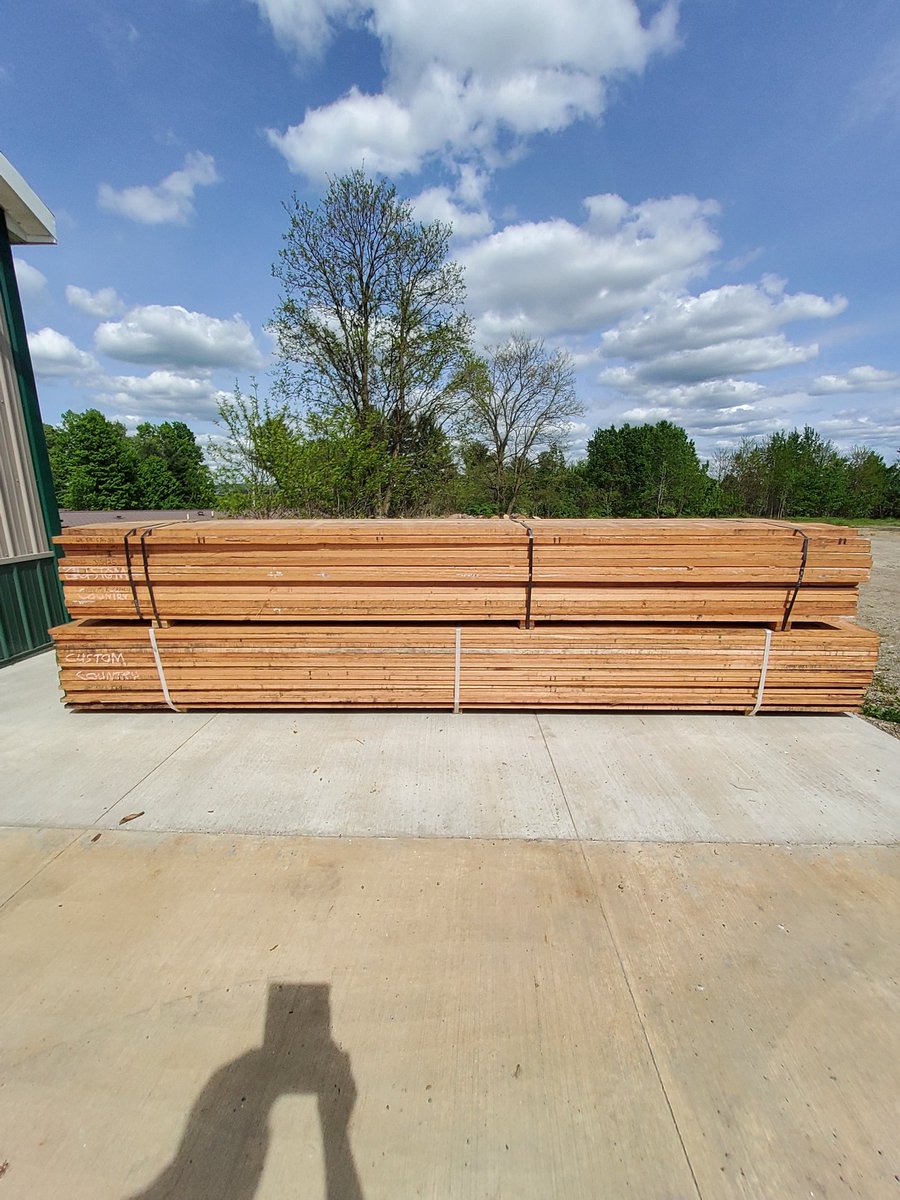 CCW_1997's tweet photo. Received a shipment of exotic lumber. 8/4 Sapele, 8/4 African Mahagony, and Red Grandis in 4/4 and 6/4. We have 22 exotic woods in stock for your next project. Check our website or stop in at our location. #exoticwoods #exoticlumber #mahagony #sapele #redgrandis https://t.co/r9g4nP4BwB