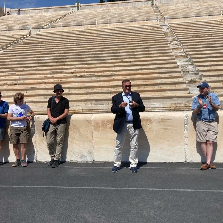 HellenicOlympic's tweet photo. O Πρόεδρος της ΕΟΕ Σπύρος Καπράλος καλωσόρισε στο Παναθηναϊκό τα μέλη του World Union of Olympic Cities που πραγματοποιούν εκδρομή στην Ελλάδα, για τον εορτασμό των 20 ετών από την ίδρυση της Ενωσης.
#panathenaicstadium
#Capralos
#HellenicOlympicCommittee
#OlympicCities https://t.co/Uqq5ESMHSa