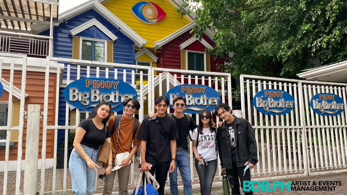 Team_Dustine's tweet photo. Hello Teen Ex-Housemates, it's nice to see you again. Hopefully, you'll be complete soon!

#PBBKumuniTeens https://t.co/892BbmDAa2