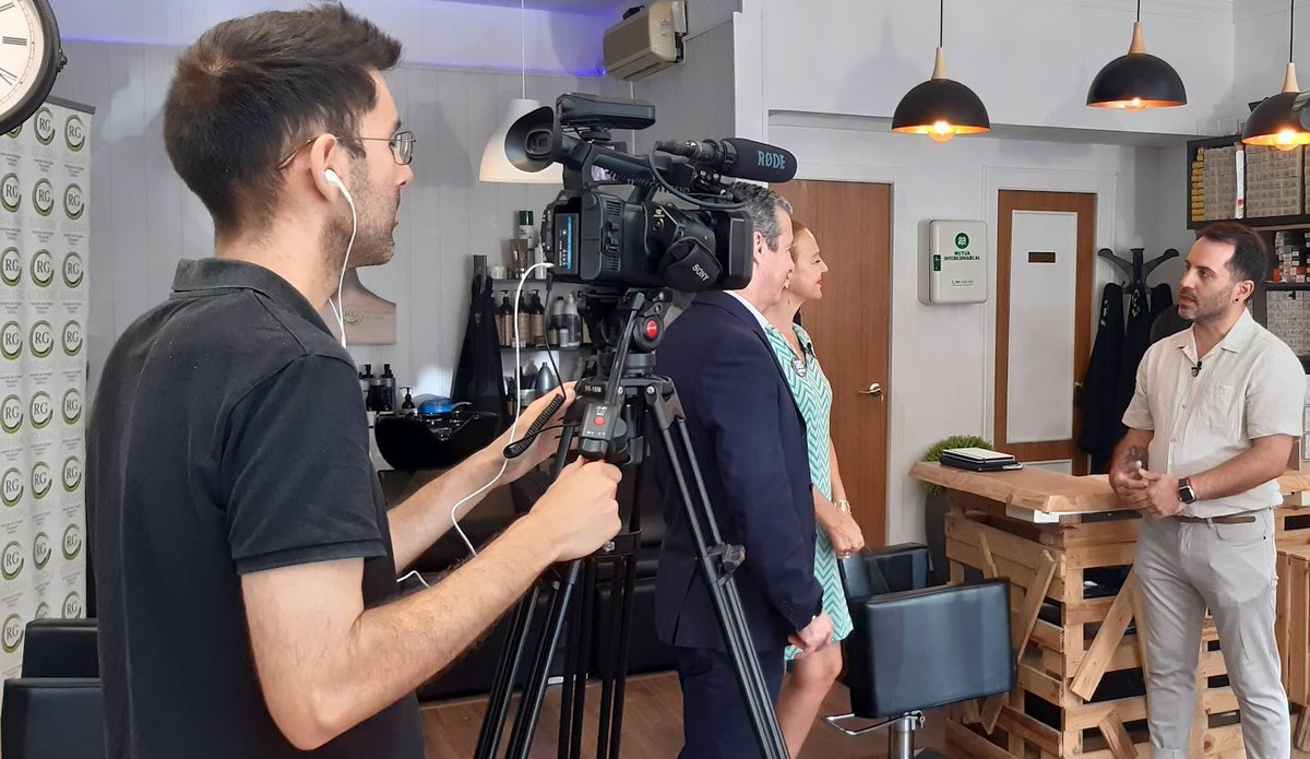 malagaimfe's tweet photo. El programa #SOSEMPRESAS tiene como objetivo la mejora, impulso y relanzamiento de negocios en #Málaga.
💡Continúan las visitas de los consultores a nuestros participantes en #SOSEMPRESAS. Tras dos meses de trabajo, comenzamos a ver resultados, 🙌
Muy pronto en @CanalMalagaRTV https://t.co/ZK7E17awAh