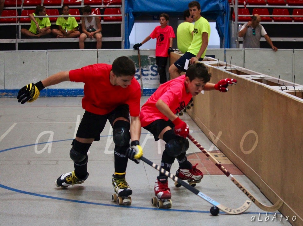 ❗S O R T E I G❗

Vols una inscripció per al 3x3 Magic Show?

Es molt fàcil!
1. Dona like aquest post
2. Etiqueta amb els 3 amics que vindries
3. Repenja el post als Stories i menciona a <a href="/Magicshow00/">MagicShow</a> 

Els resultats els donarem dilluns que ve!