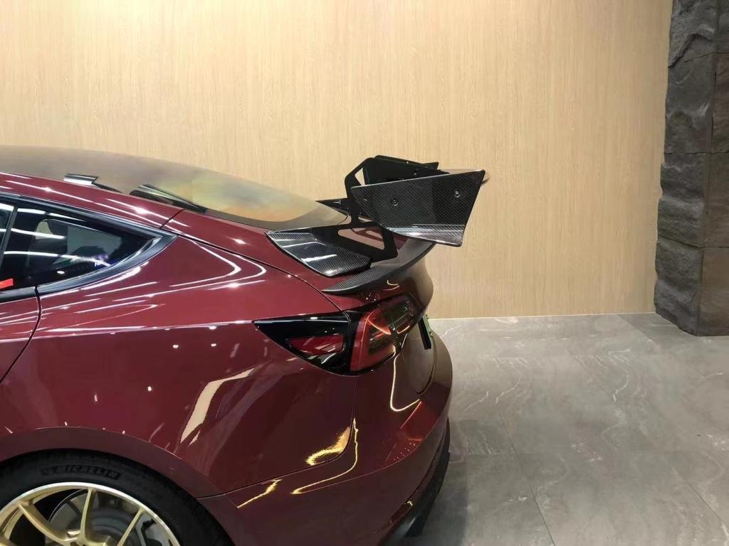 Carbon-Zubehör für Tesla