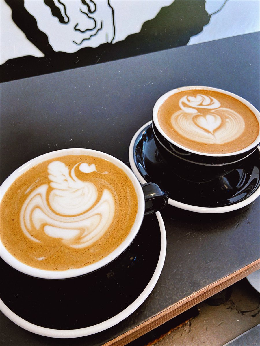 Doedelz's tweet photo. Some pours from earlier this week! Its not perfect yet but I can def see improvement in my technique! #latteart #coffee #barista https://t.co/zbuxHnexVi