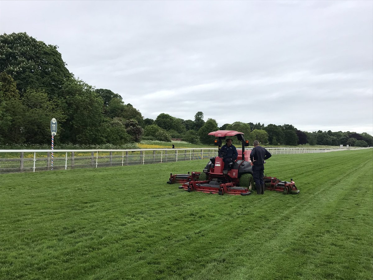 York Races Clerks (@yorkclerk) on Twitter photo Following over 200 runners <a href="/yorkracecourse/">York Racecourse</a> last weekend, renovations and repair of the track and equine areas in full swing. Divot repair, mowing, aerating and verti-cut thatch control. Huge effort by our team to ensure the best in care of the  racing surface  ☘️🌱🌿💪🚜🐎 👏👌 Following over 200 runners <a href="/yorkracecourse/">York Racecourse</a> last weekend, renovations and repair of the track and equine areas in full swing. Divot repair, mowing, aerating and verti-cut thatch control. Huge effort by our team to ensure the best in care of the  racing surface  ☘️🌱🌿💪🚜🐎 👏👌