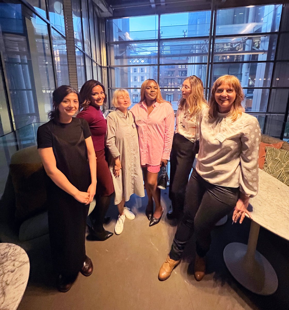 simonedegale's tweet photo. Great to host #MIPIMLadies with #DavidMiller The Drift 110 Bishopsgate!
Thank you #QEDStructures, #VirginMedia, #WillmottDixon, #TurnerTownsend, who also sponsored. Amazing to see females networking in London after #MIPIMWorld.
#simonedegale #architect #luxury #mipimladies https://t.co/mRU22zBDqU