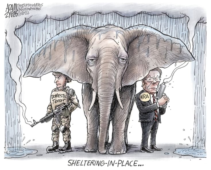 CrockerBoy's tweet photo. #ShelteringInPlace #SchoolShooting #Uvalde https://t.co/qozSirMQe1