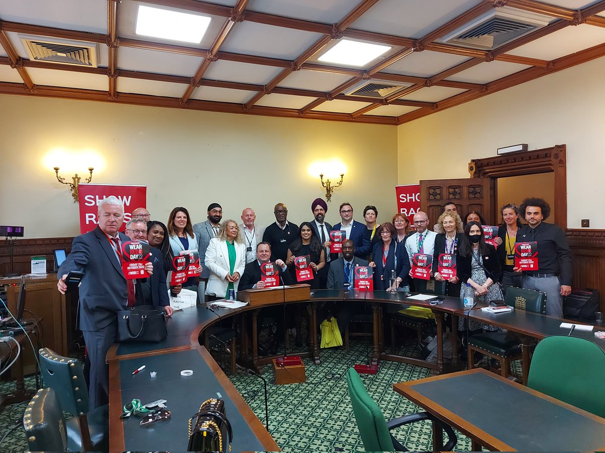 Ged Grebby (@gedgrebby) on Twitter photo Good day in #London yesterday: <a href="/UKParliament/">UK Parliament</a> and #LMAAnnualAwards.
#ShowRacismtheRedCard. Good day in #London yesterday: <a href="/UKParliament/">UK Parliament</a> and #LMAAnnualAwards.
#ShowRacismtheRedCard.