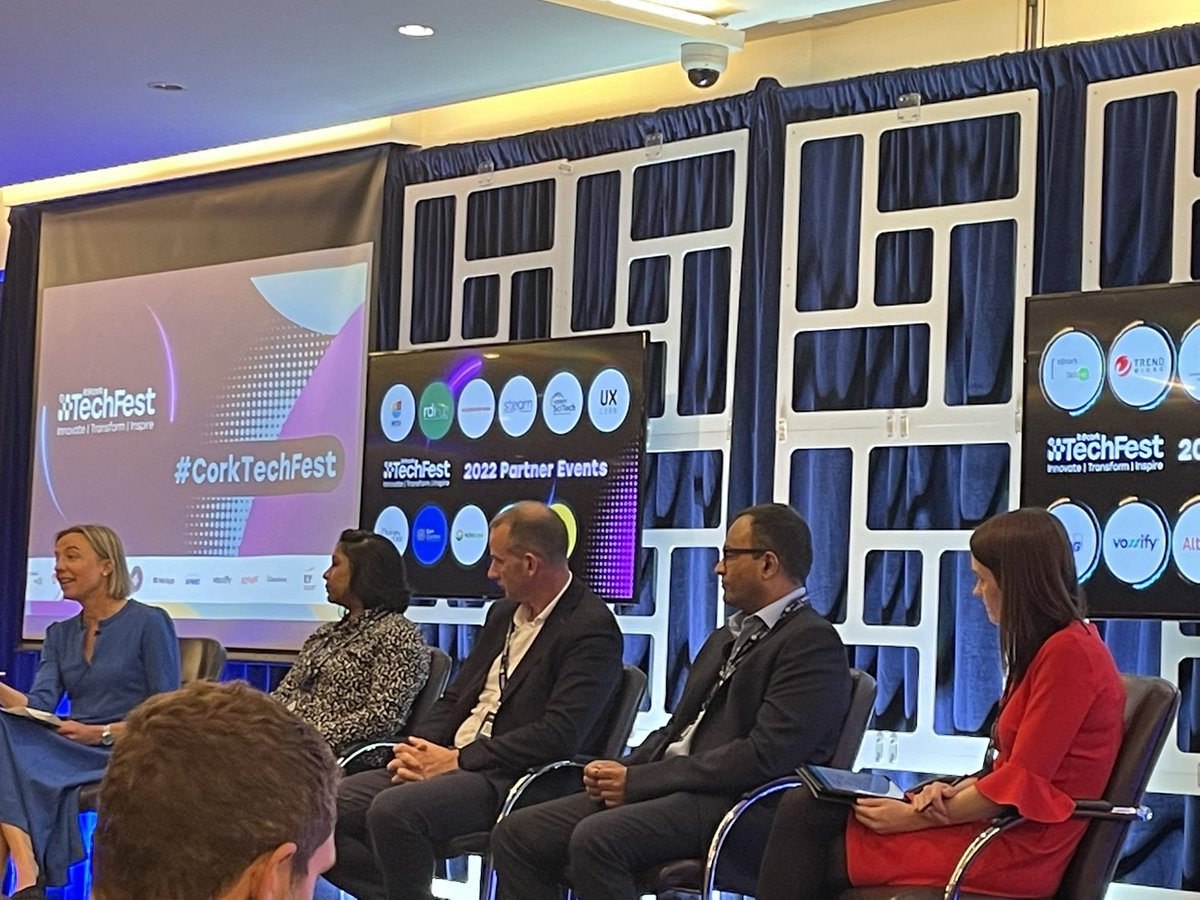 AnthonyOMara's tweet photo. #CorkTechFest great job in using a different lens to innovate transform and inspire their audience @itcork continue great work @dkiernan @williammdalton https://t.co/0FkfMEU27b