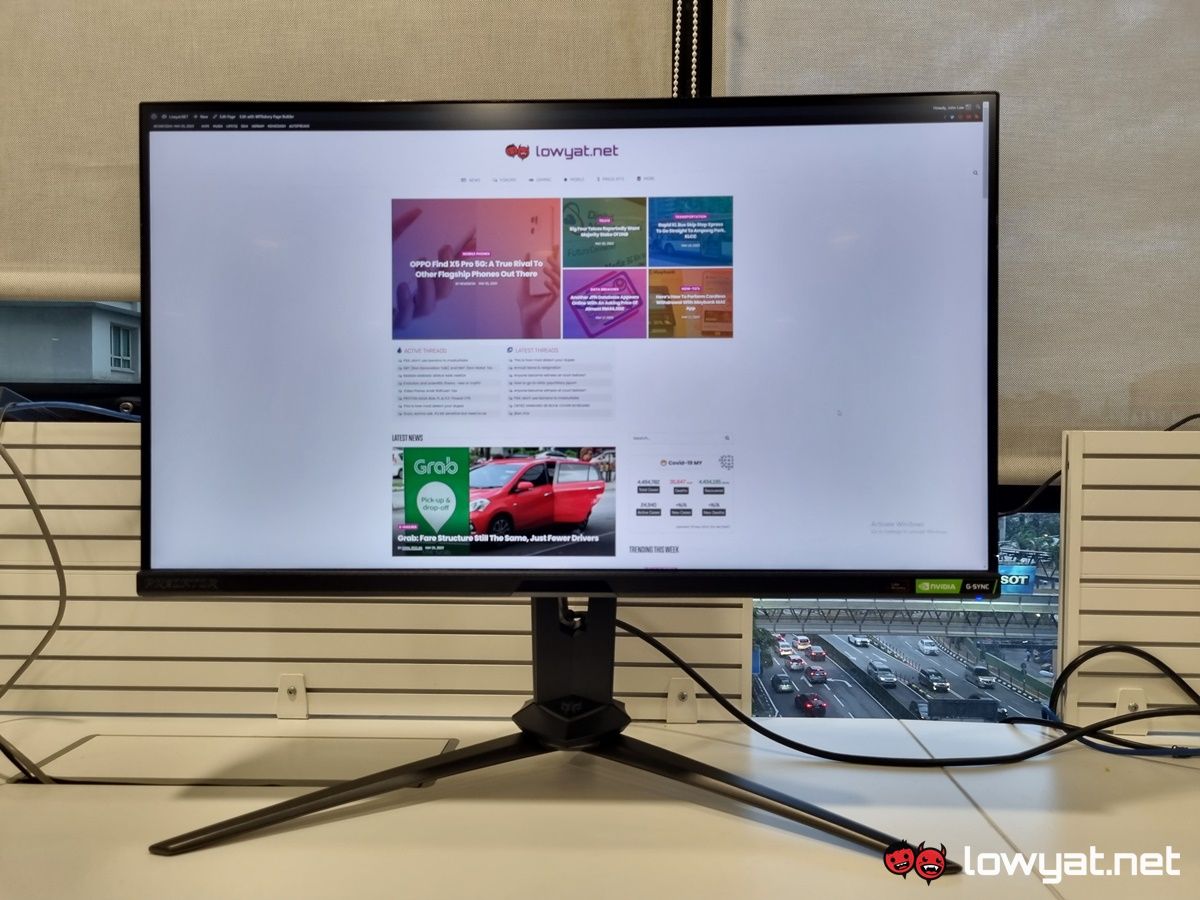 LowyatNET's tweet photo. .@myacer_official #PredatorX28 Gaming Monitor Lightning Review: Finally, A 4K Display That Doesn’t Cost A Kidney
https://t.co/6xQF16auQZ https://t.co/hqB8sJgs6i