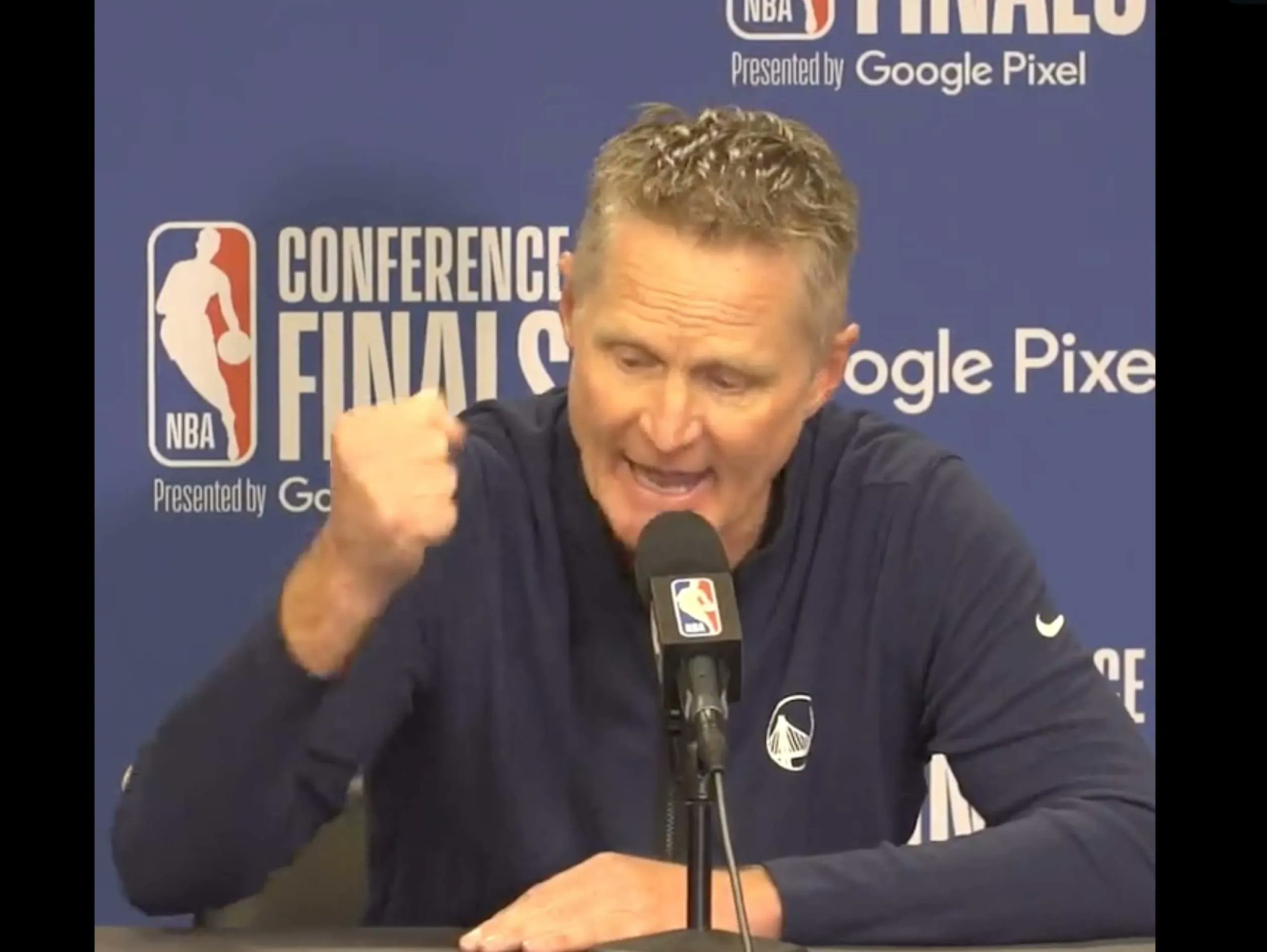 Barstool Sports na Twitteru: "Steve Kerr Delivered An Emotional Press