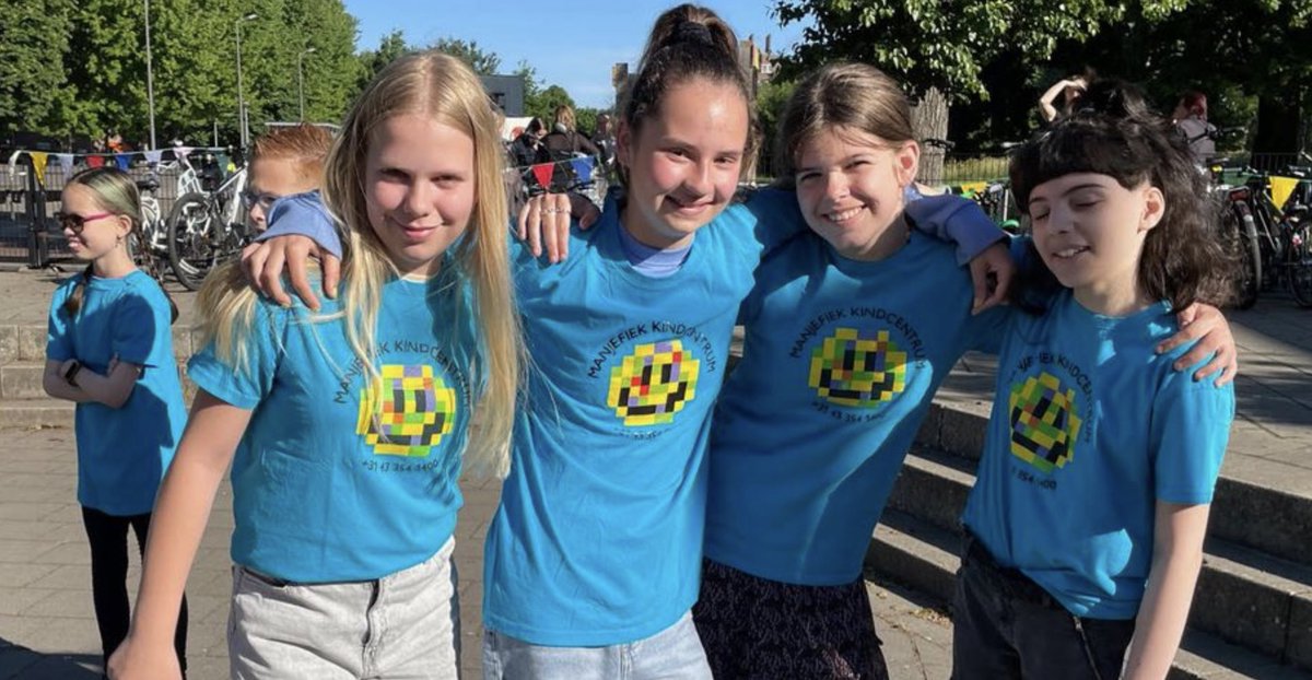 Bij Kindcentrum Manjefiek krijgen ze een echte keuken. Om super gezond te eten, naast al dat bewegen in de pauze. Ze krijgen er zelfs mediation bij geschillen. Toch wel een heel bijzondere school daar. Kijk maar eens: rtvmaastricht.nl/nieuws/artikel…