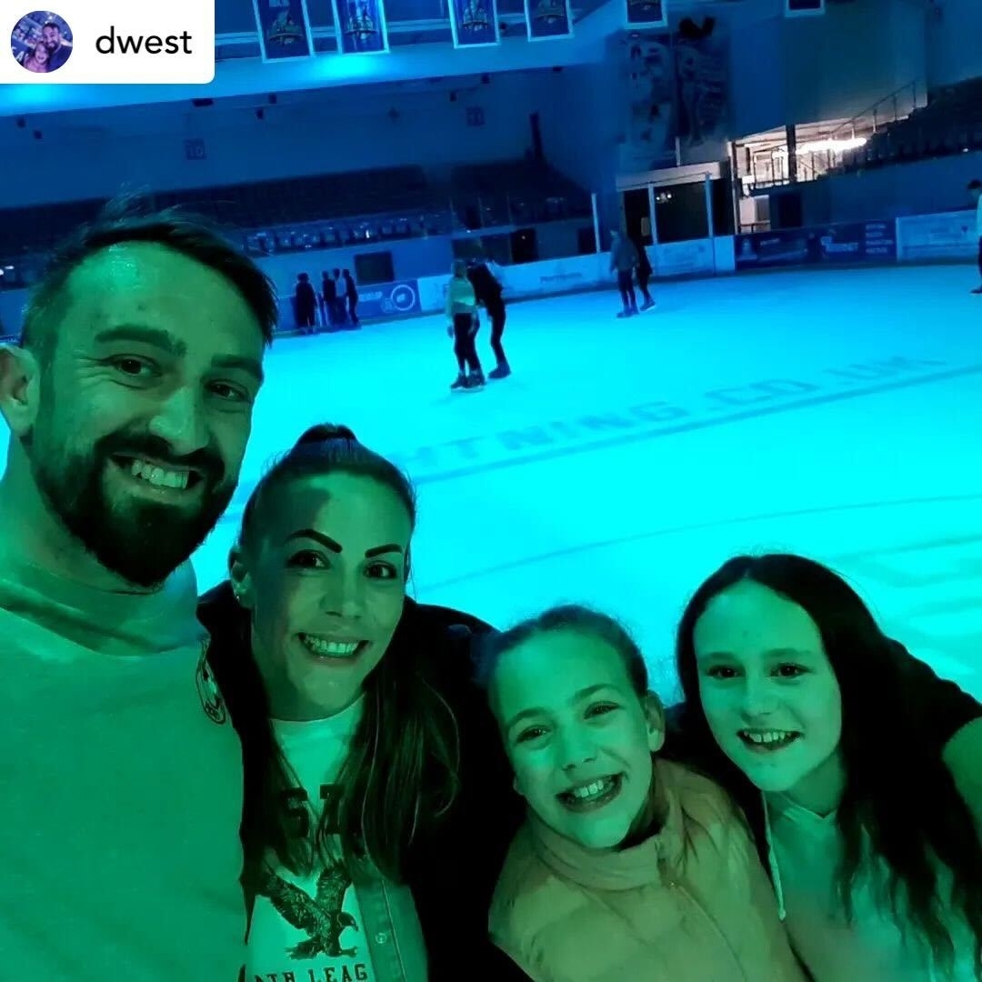 PlanetIceUK's tweet image. Thank you for tagging us in your post! ⛸️❄️ Our Friday night Disco's are back this Friday at Blackburn, Bristol, Gosport, Hemel Hempstead, Leeds, Milton Keynes, Solihull, Uttoxeter &amp;amp; Widnes! 🥳⁠
⁠
Repost: dwest Friday night skate.⁠
⁠
#iceskating #planetice