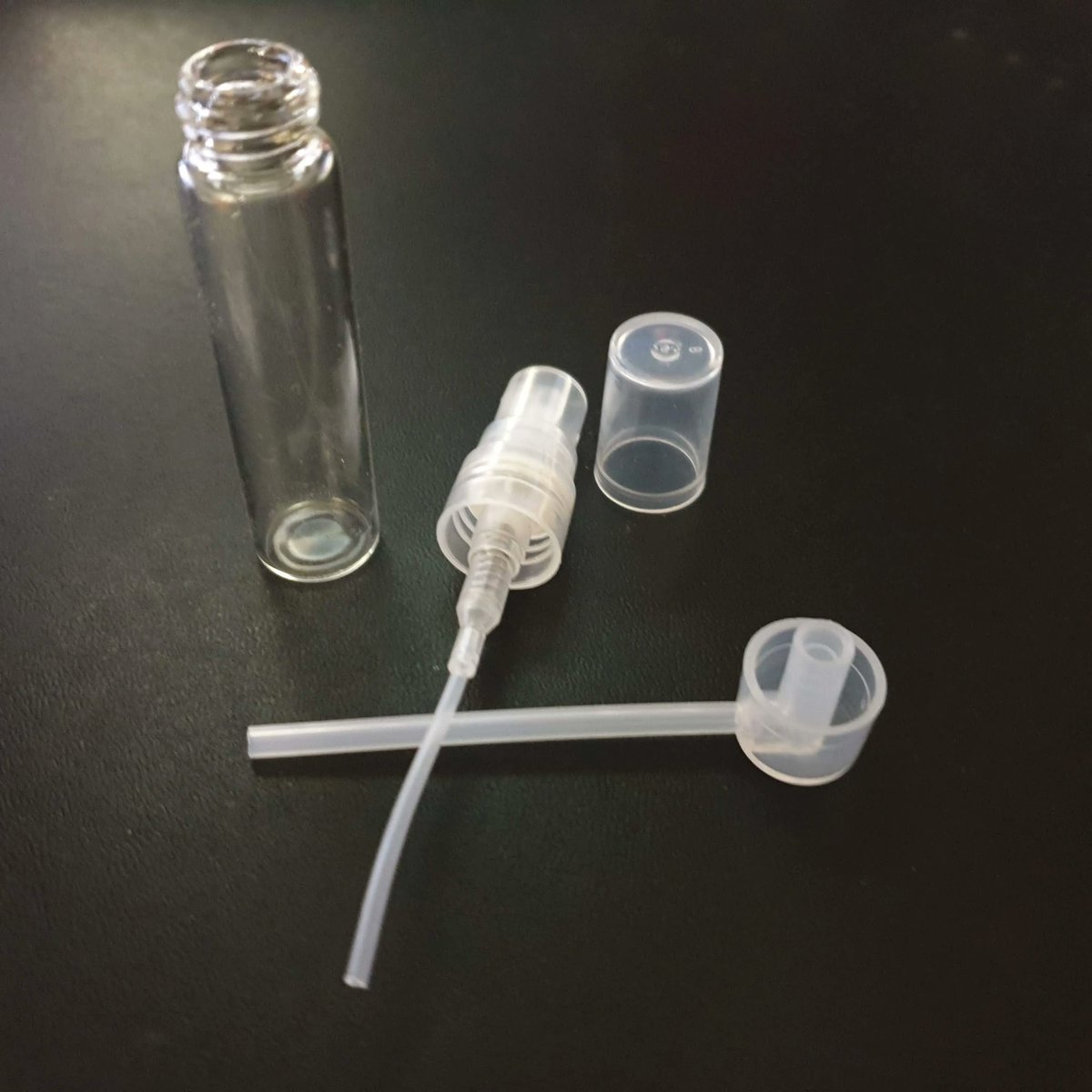 TheYorkBushman's tweet image. Travel Perfume Refill Tool &amp;amp; Glass refillable Travel Perfume Pump Bottle 5ml buff.ly/3Hfys34 #traveltool #perfumerefilltool #transferperfume #travel