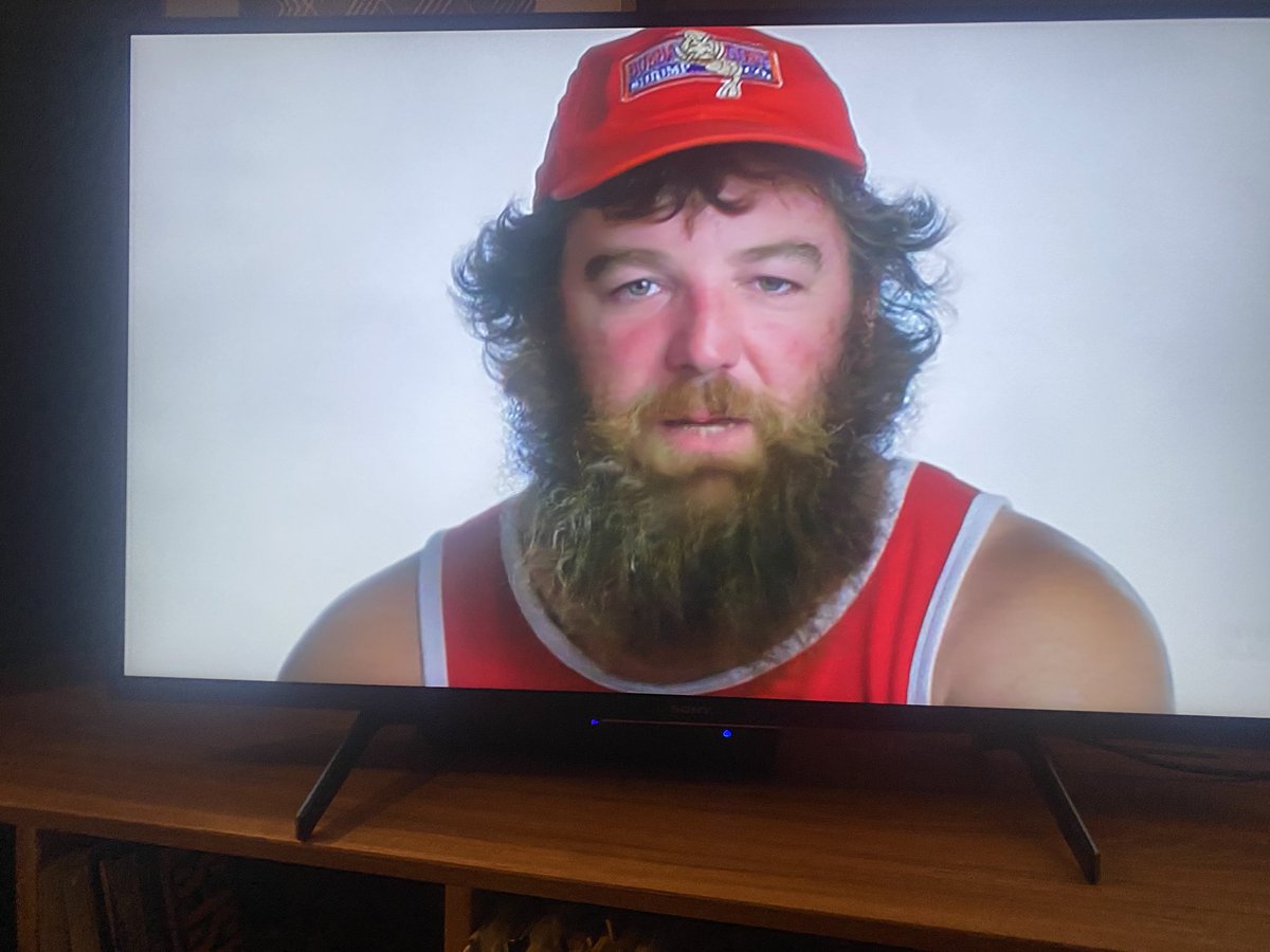 Reflecting on burnouts… “When you’re a bogan and you’ve had a few too many, something gets switched in your head and you become a motorsports champion” haha! #youcantaskthat