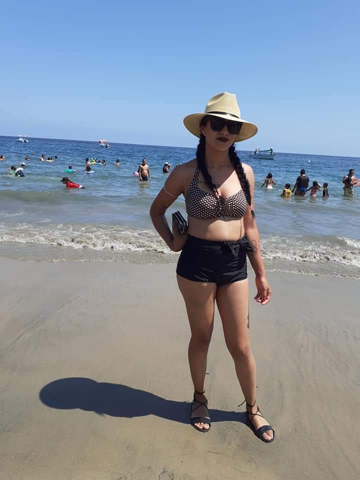 TacoDeHojo's tweet photo. Linda belleza en #bikini #piernasricas #Piernalgotas #caliente #putiesposá https://t.co/SU4kzgAXjO