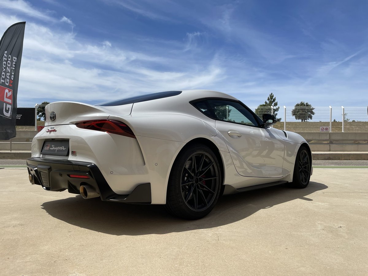 thecarbloke's tweet photo. Just hit the track in the new MANUAL GR Supra. Impressions gagged until next month.
#toyota #supra #rrack #savethemanual https://t.co/rJrE4vT5Cp