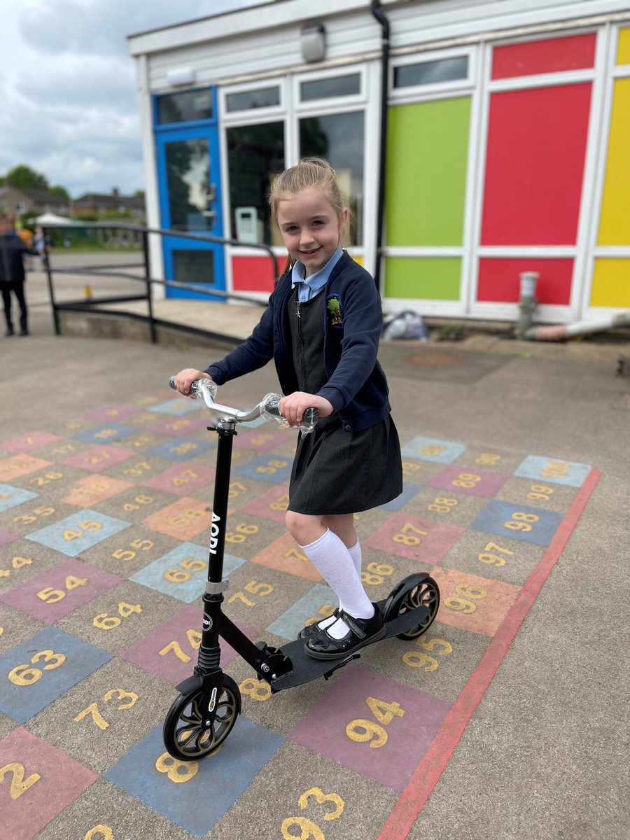 Congrats to @shawwoodacademy who won the GDM and @DoncasterMum Family Trail half-term Challenge👏👏

The school have recieved 2 brand new scooters for the children to use🛴

Find out more about Get Doncaster Moving and how to get involved here: https://t.co/CQZKPFU4sx