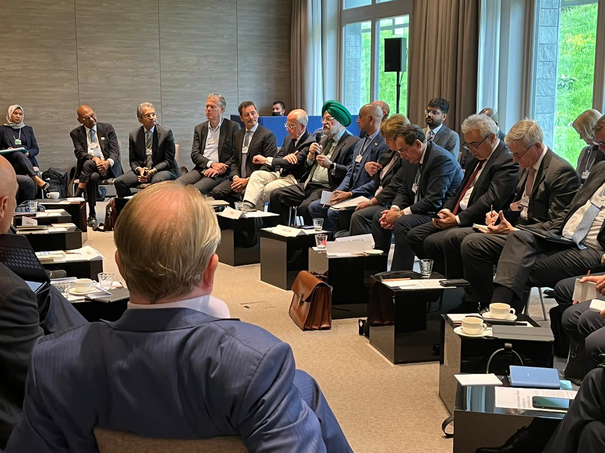 Our Co-Founder and Chairman, <a href="/JayGalla/">Jay Galla</a> with Mr <a href="/HardeepSPuri/">Hardeep Singh Puri</a> at the Joint Governor's Policy Meeting on #Energy Demand today at <a href="/wef/">World Economic Forum</a> in #Davos.