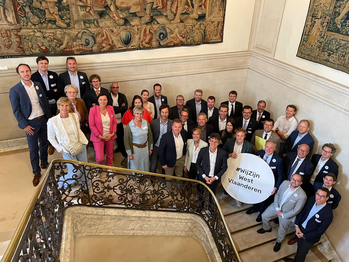 #WijZijnWestVlaanderen, waar we de ambitie delen om van West-Vlaanderen een welvarende topregio te maken: om te ondernemen, te werken, te wonen, te leven. Laten we er samen voor zorgen dat we preus kunnen blijven op onze regio.