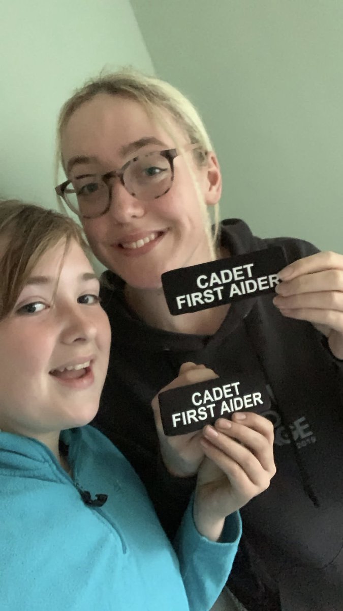 lauracatherall's tweet photo. Proud of @SerenC_J with her first aider revalidation and Hannah passing her first aider assessment for the first time thanks to @HolywellSjac @SJACNorthYouth @MyddeltonColl @StBrigidsSch #lifesaver #firstaid https://t.co/fDwK7nmRW5