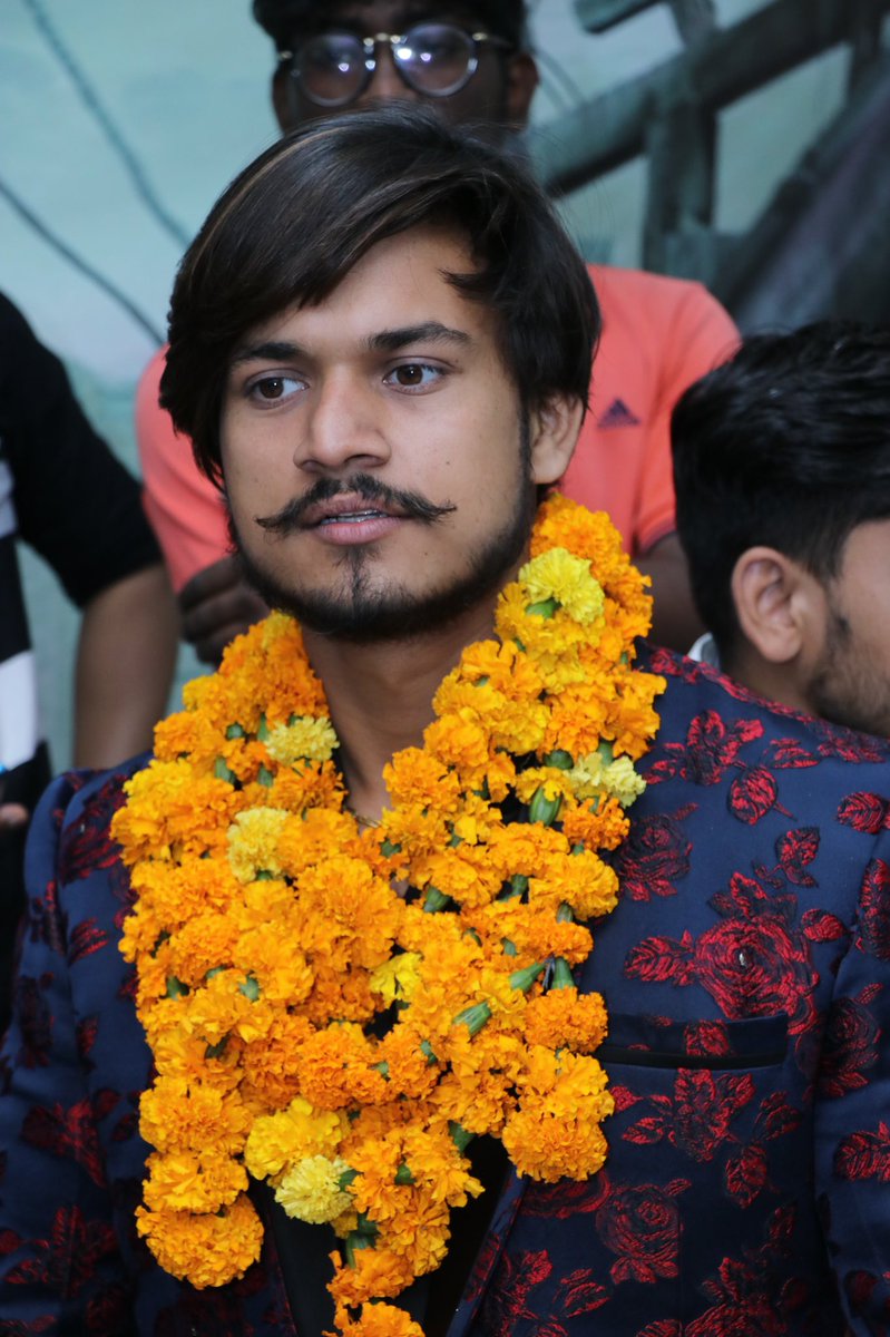 yuvainkaushik's tweet photo. The Grand Promo Event of Blockbuster Movie “Hari Hara Veera Mallu” with one an only “YUVAIN”, The Villian #yuvain #yuvainian #sonipat #celebrity #shivajicollege #yuvain #yogenderkaushik #upcomingactor #Bollywood #moviepromoevent #HHVM https://t.co/3sMpYmOoXG