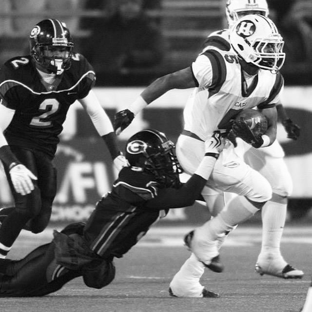 hdvfootball's tweet photo. Remembering RB Rico Butler | #5 

#Sweetness | #FlyHigh5 https://t.co/UbpskXpP2X