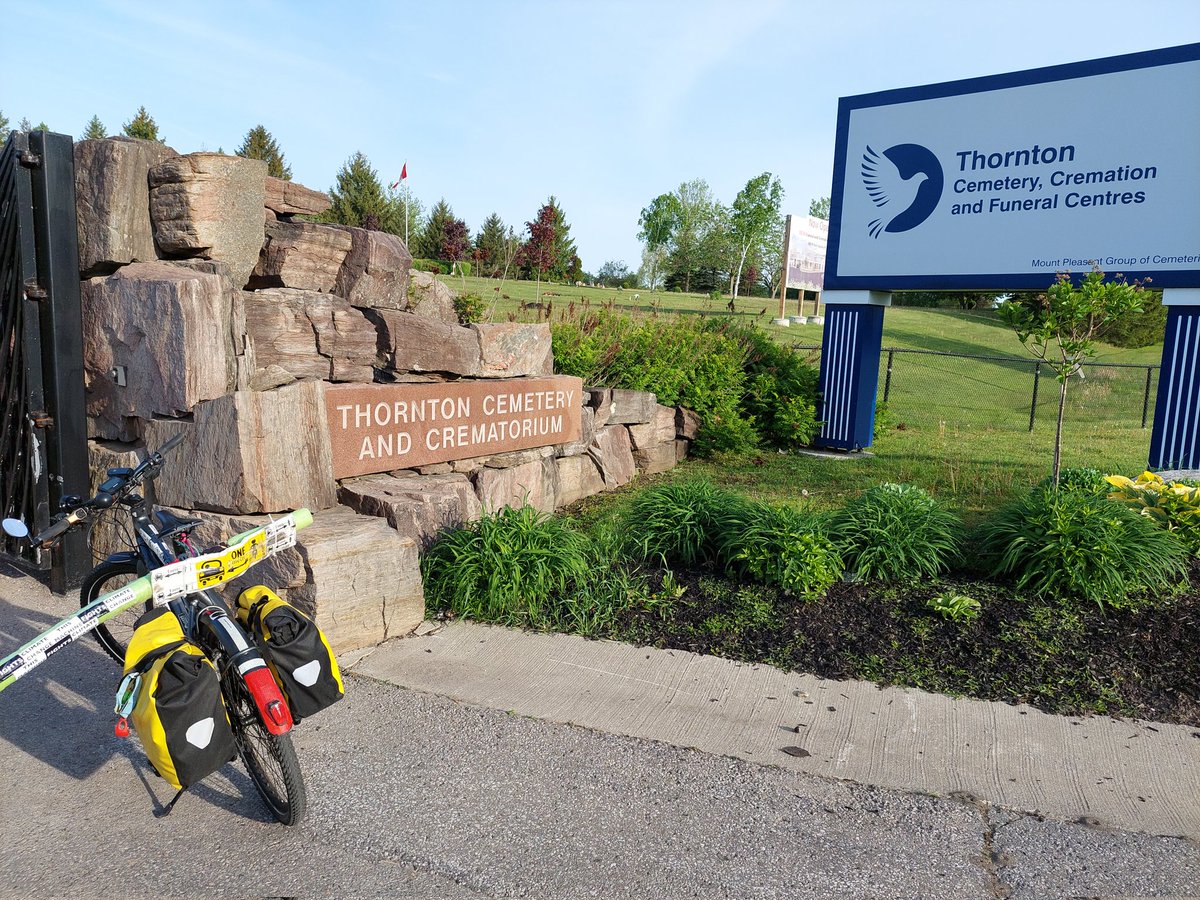 arruda_j's tweet photo. #BikeToWorkDay can't stop thinking about this young man Joshua RIP in this beautiful spot #Oshawa #cyclinglife #RideToRemeber #GhostBike #vrul #bikelawyercanada #ARC https://t.co/ZXCHhdE3sB