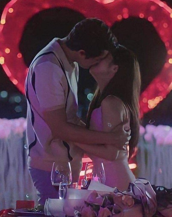 dlmoon's tweet photo. HINDI NA SIYA PANAGINIP SHET HAHAHAHAHAHAHAHAHAHAHA BYE https://t.co/9WC0Si6p51