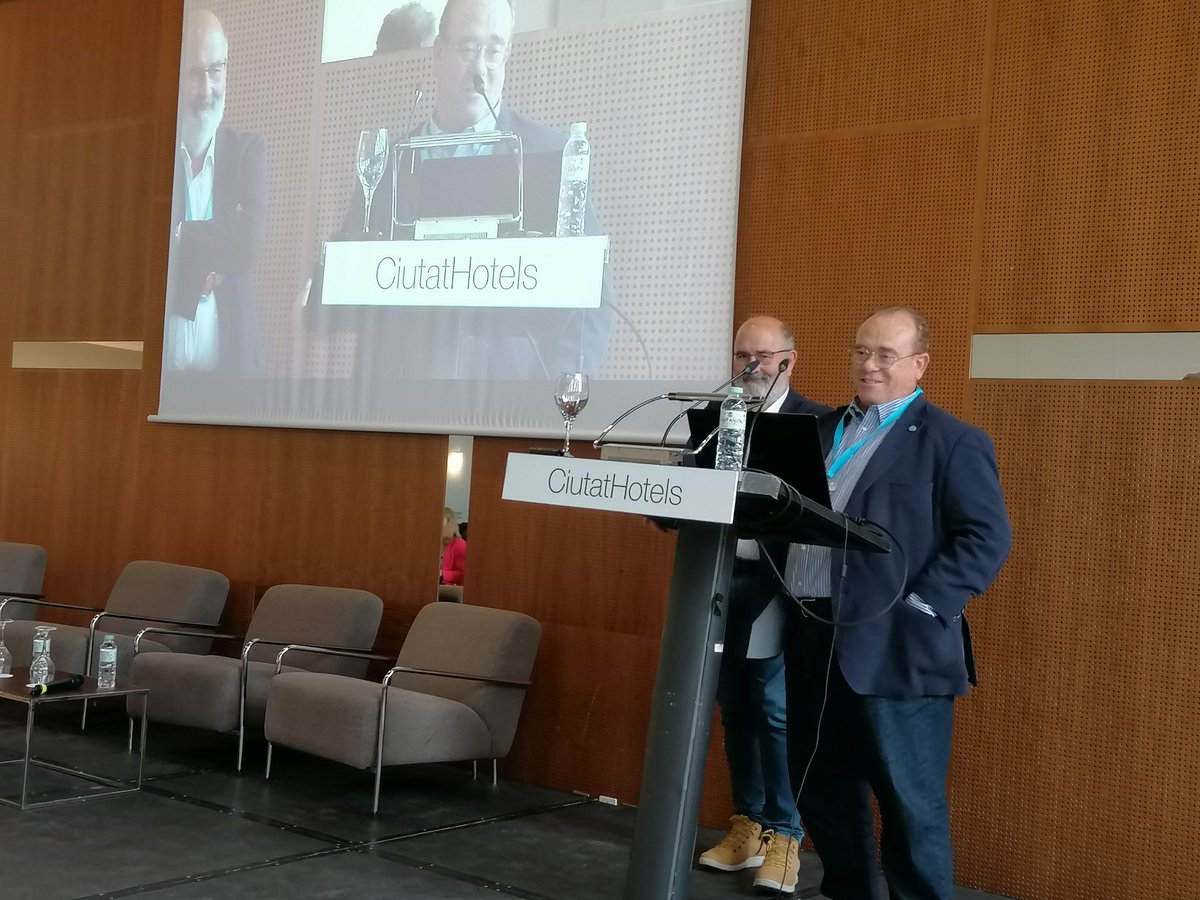 consorcibesos's tweet photo. Clausura de #jornadaBioVO a càrrec dels gerents del @consorcibesos @cresidusvo, Albert Solà i Ignasi Valls. https://t.co/yYmdf1XXt7