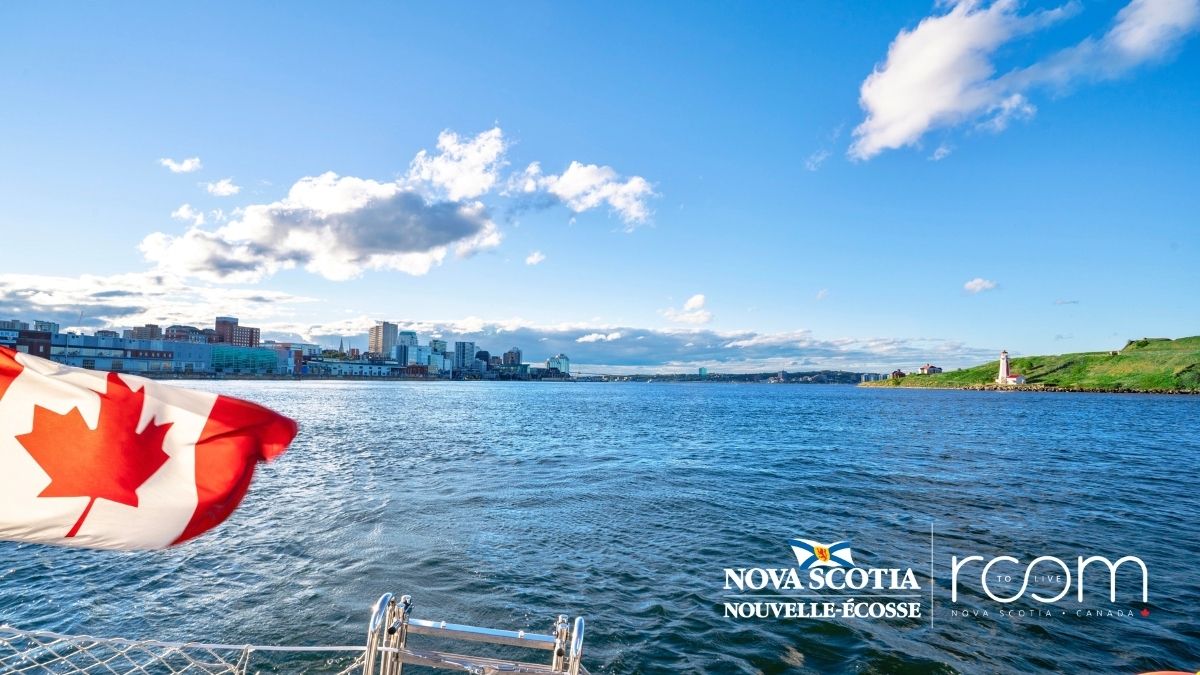 nsimmigration's tweet photo. It’s #CanadianCitizenshipWeek, a time to appreciate the contributions of all Canadians (those born here and immigrated here!) to our rich history and cultural diversity. To everyone building their lives in our beautiful province – thank you for choosing Nova Scotia! #RoomToGrow https://t.co/D2ncjHAecE