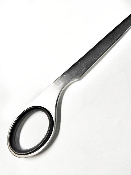 ほげぇえぇ、事件の兇器がうちにもw 
ちなみにキル・ビルにも同じ物が出てくるw 
#特捜9 