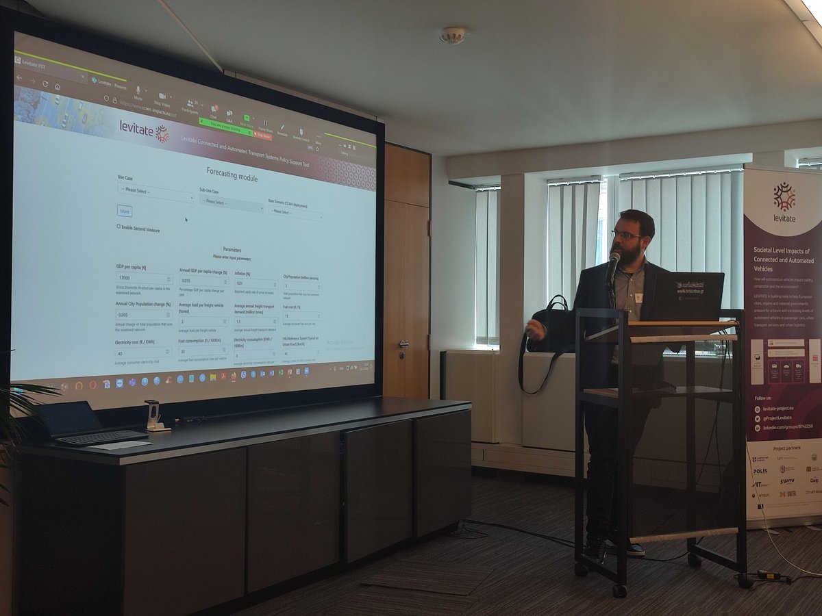 A demonstration of the LEVITATE Policy Support Tool is ongoing. It will be followed by hands-on team challenges 👏
