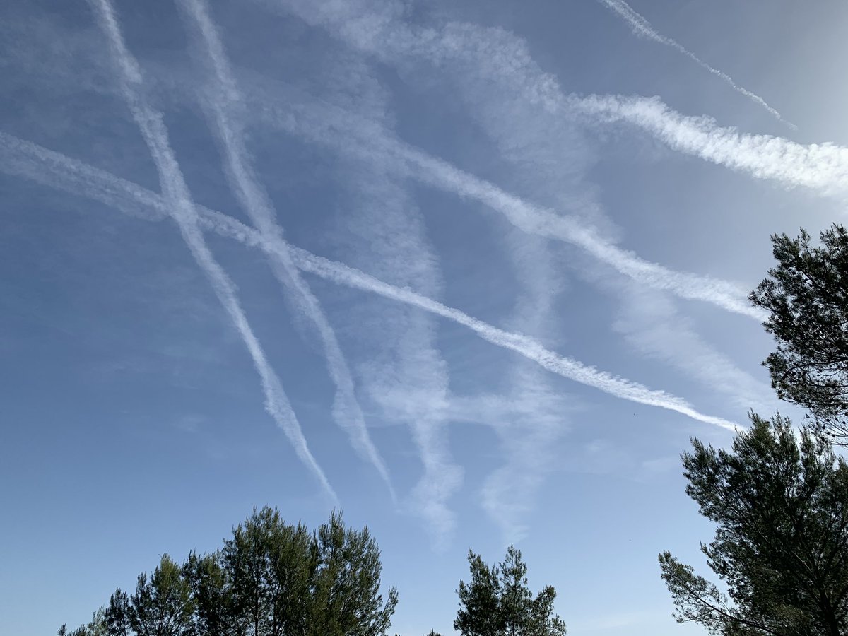 ValKechichian's tweet photo. @mmvaleraes Sierra de Tramuntana - Mallorca durante toda la semana pasada. La última vez que fue tan alevoso fue a fin de año y ya sabemos cómo terminó. https://t.co/WxQnRHvagF