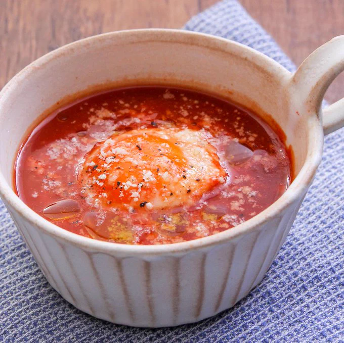 トマトジュースで作れるお手軽さが嬉しい！朝食のメニューにもぴったりそうな「スープ」レシピ！