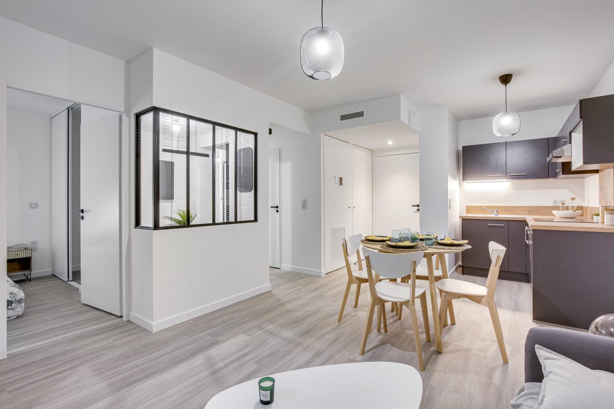 B_Mounier's tweet photo. Innover pour faire évoluer le #logement et le rendre plus durable, plus confortable et plus modulable : plus qu’une ambition, c’est une mission pour nous chez @Bouygues_Immo ! 
https://t.co/VlRYUGmphd
📸Shoootin https://t.co/A8FKKbUoh3