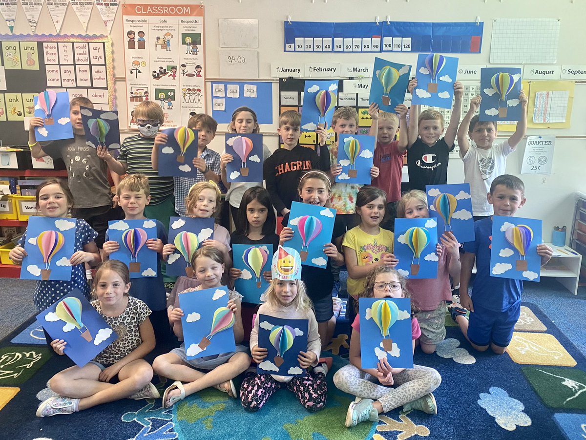 Fun 3D hot air balloon project to celebrate blossom #cfevs #gurney #firstgraderocks