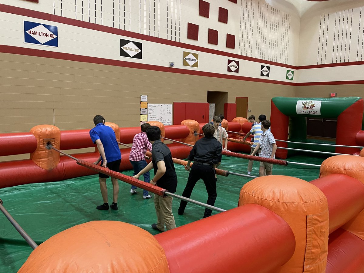 ClayTrojans's tweet photo. A big thanks to @ClayPTO for hosting the best 8th grade celebration last evening! https://t.co/TqjpC08bP0