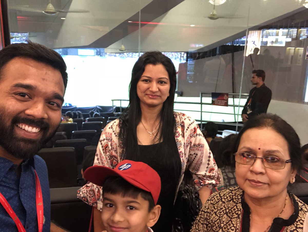 priyamallya's tweet photo. Once a #RCB fan, always a #RCB fan!! I don’t want to say it and jinx it, but you know what I’m hoping for today!! 🏆#playbold #GetItHome #IPL https://t.co/fEDnRDKiSV