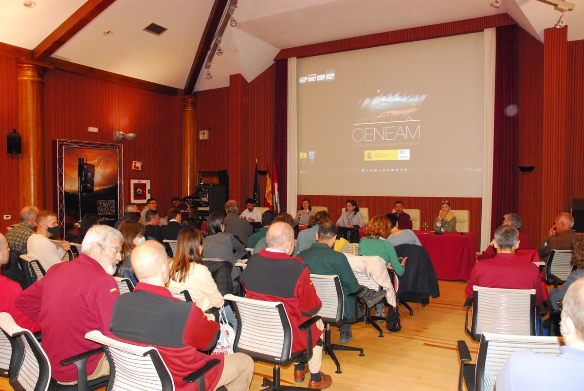 oapngob's tweet photo. Hoy Jornada #Bioday en el #CENEAM, #DGBiodiversidadBosquesDesertificación #OAPN y @FBiodiversidad trabajando juntos en la #conservación de la #naturaleza 👏🏻 https://t.co/zJ13zhhtvo