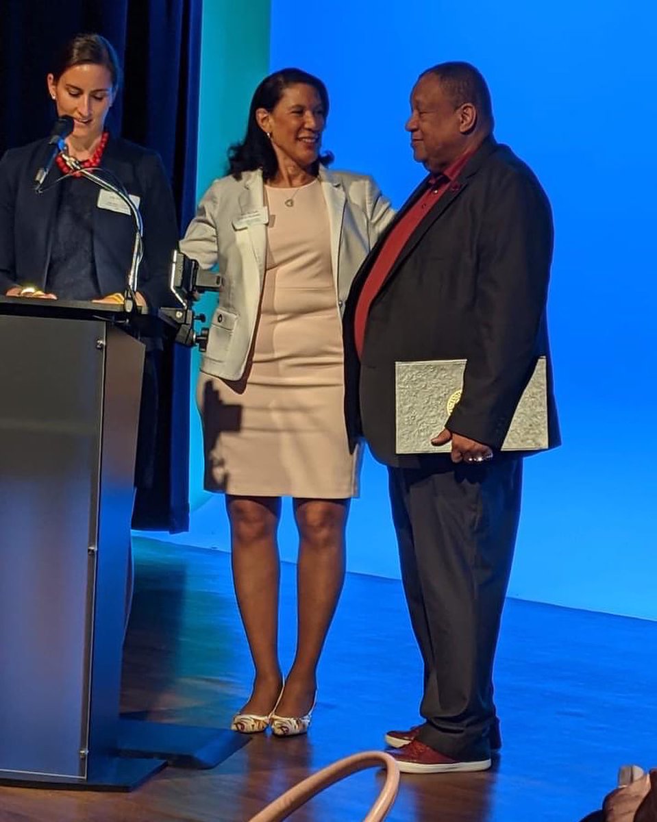 CharterCmte's tweet photo. I’m addition to Dr. O’dell Owens being presented with the Charles P. Taft Civic Gumption Award he received a City, County and State Proclamation.

Thanks to Vice Mayor @KearneyForCincy and Councilwoman @votelizkeating for reading the City and State proclamations https://t.co/kjocodLKDW