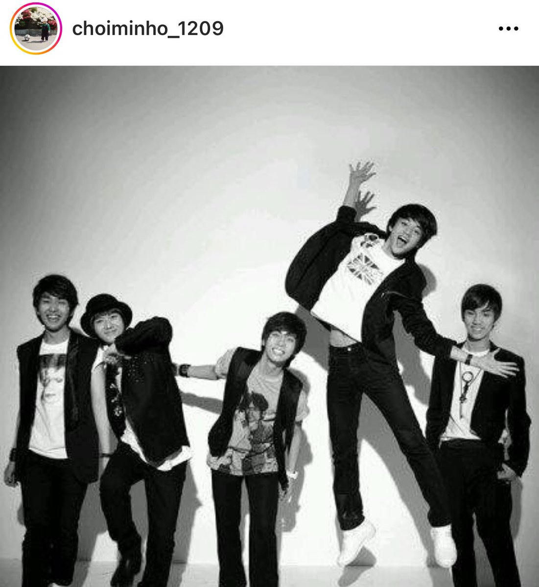 kantem17's tweet photo. SHINeeがずっとだいすきだ🥹
SHINeeがいてくれて5人でいてくれて幸せです🥲💓
 
#SHINee #샤이니
#SHINeeDAY 
#14th_Debut_Anniversary 
#샤이니는_여전히_내삶의에브리띵
#14th_SHINee_Day https://t.co/bmIrgXcL3X