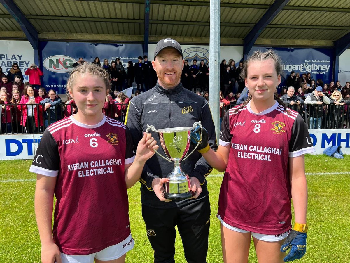 CavanLGFA's tweet photo. Congratulations to @CavanLoreto who competed a clean sweep of Ulster titles claiming the U14A title today in Armagh 👏🏻👏🏻 

Loreto captained by Caitlin Crowe and Kate Fegan defeated OLSP Knock on a score line of 6-08 to 3-01 with Katie O’Meara picking up the player of the match https://t.co/RYfWHCBRMy