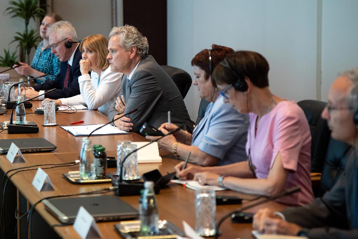 Together with 🇫🇷🇩🇪🇮🇹🇺🇲🇬🇧 and #OSCE colleagues we delivered an urgent demarche to the Council of Ministers that the October 2022 elections must be adequately financed. Solutions needed now. #CoM in charge of taking the respective decisions.