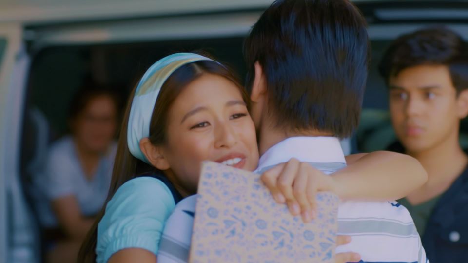 GMA_PA's tweet photo. @gilcuerva at @gabbi, magkakasama ulit sa primetime! #GabGil fans, napanood n'yo na ba ang full trailer ng mystery-romance series na #LoveYouStranger?
Watch here: https://t.co/AS0A4WeC8t https://t.co/7fNXdZf92p